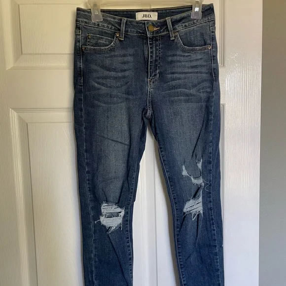 JBD Distresses Skinny Jeans - Picture 5 of 7